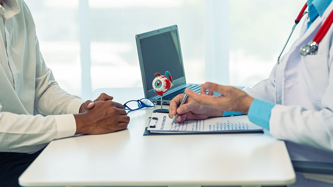 patient and doctor discussing lasik myths in Orlando, FL
